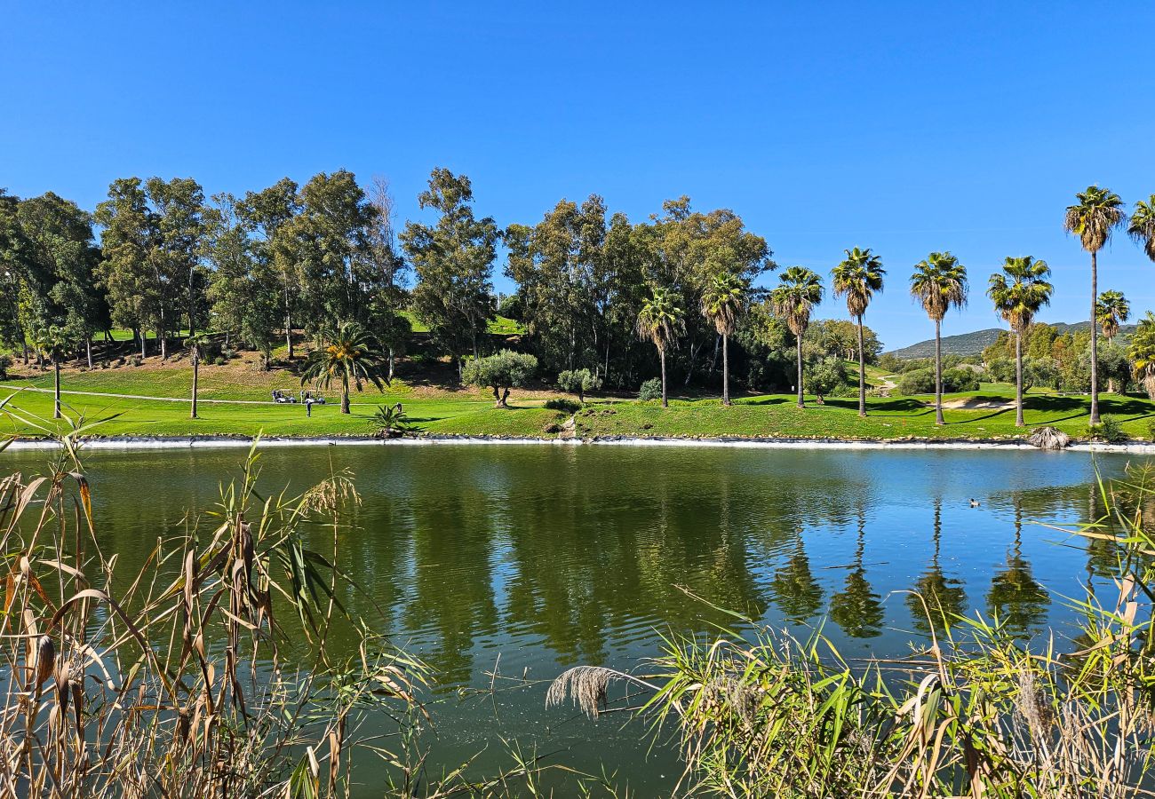 Apartment in Estepona - Two bedroom apartment in Sunny Golf, Estepona
