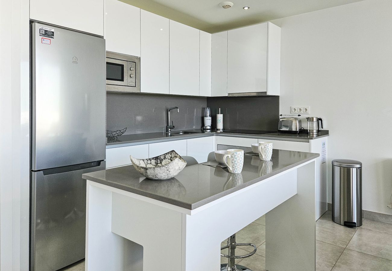 Apartment in La Cala de Mijas - 2nd floor Large Terrace & Pool views Casa Banderas