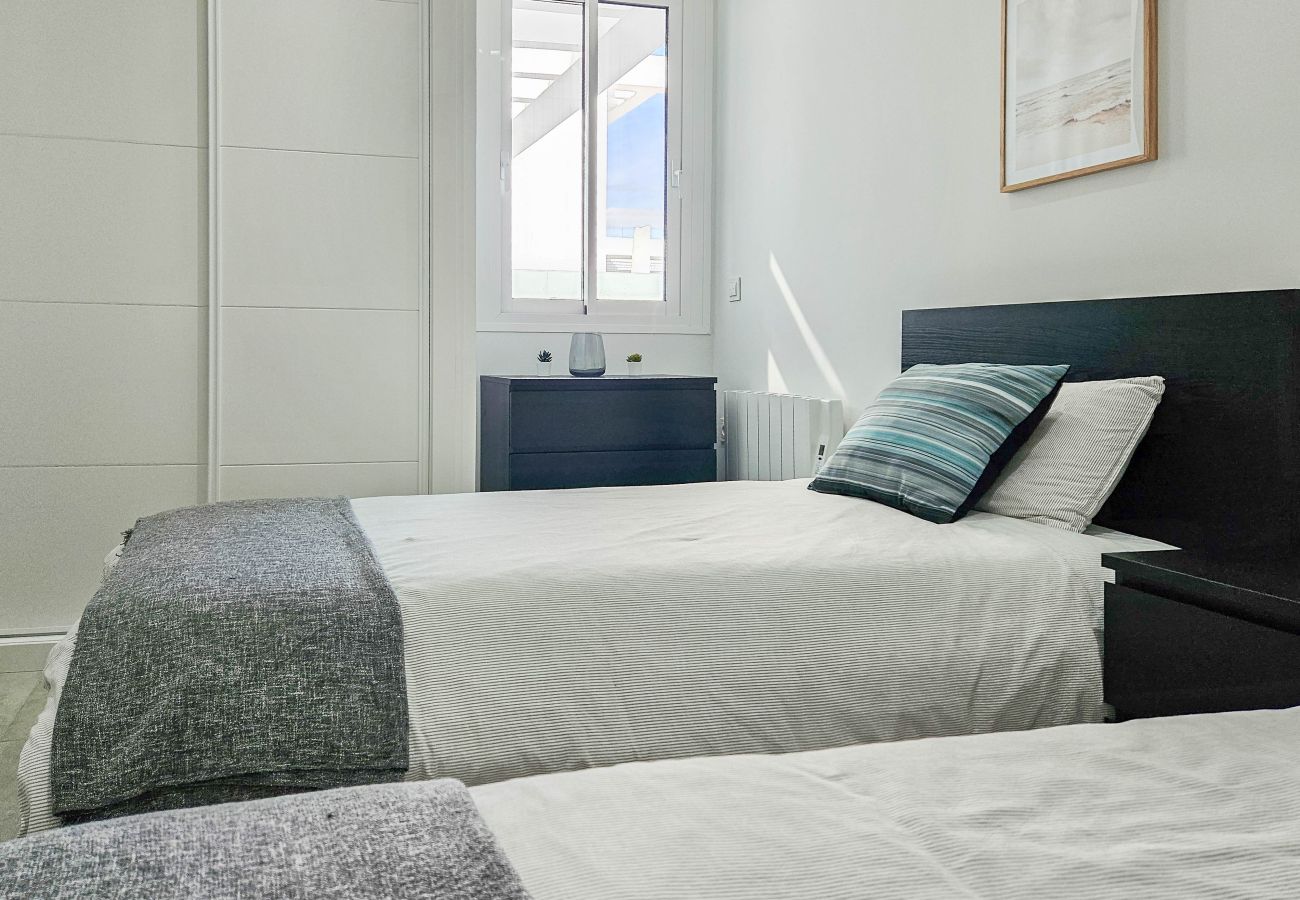 Apartment in La Cala de Mijas - 2nd floor Large Terrace & Pool views Casa Banderas