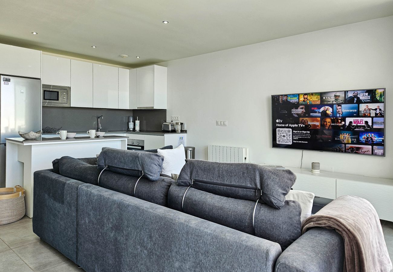 Apartment in La Cala de Mijas - 2nd floor Large Terrace & Pool views Casa Banderas