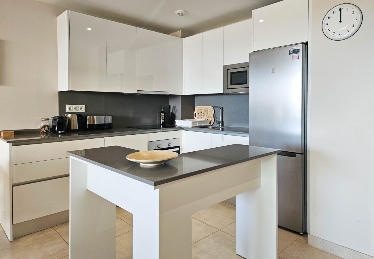 Apartment in La Cala de Mijas - Two bedroom pool front apartment
