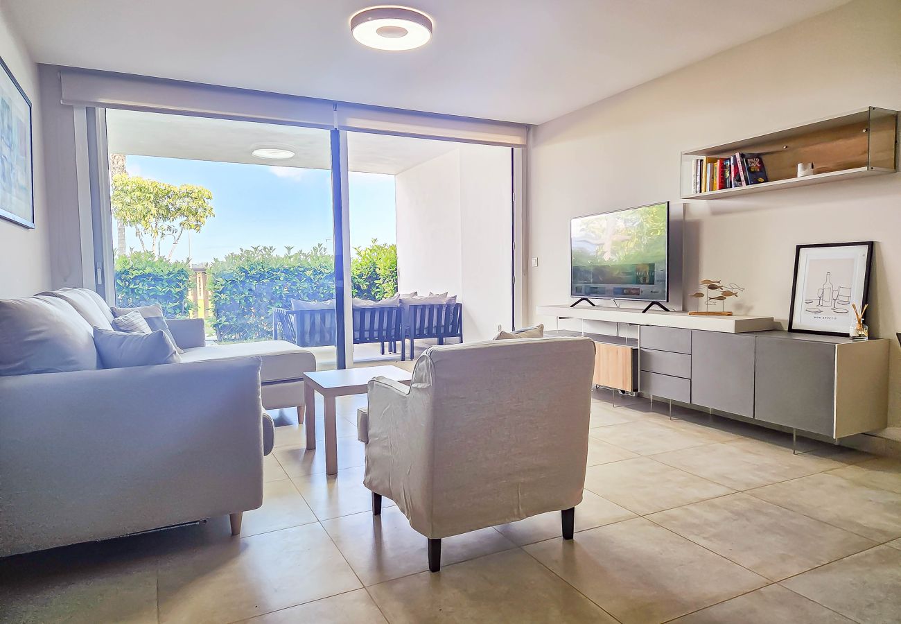 Apartment in La Cala de Mijas - Two bedroom pool front apartment