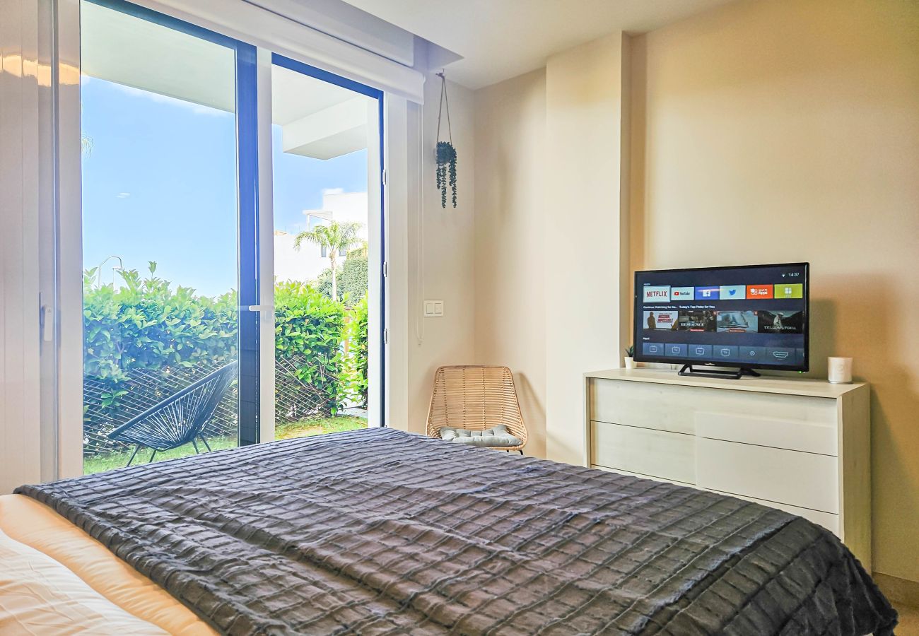 Apartment in La Cala de Mijas - Two bedroom pool front apartment