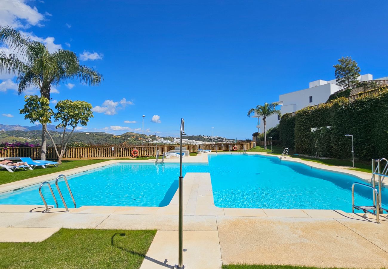 Apartment in La Cala de Mijas - Two bedroom pool front apartment