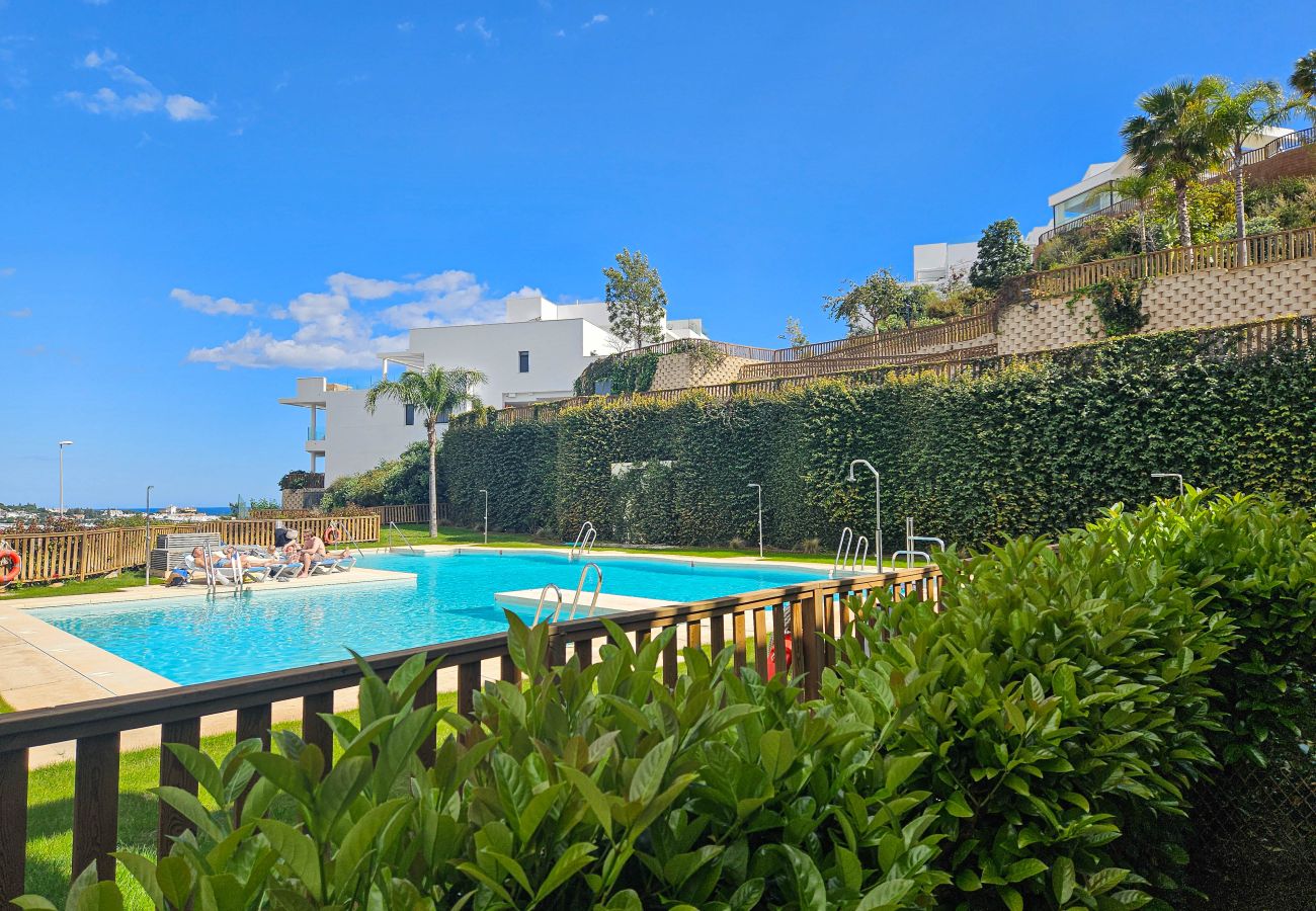 Apartment in La Cala de Mijas - Two bedroom pool front apartment