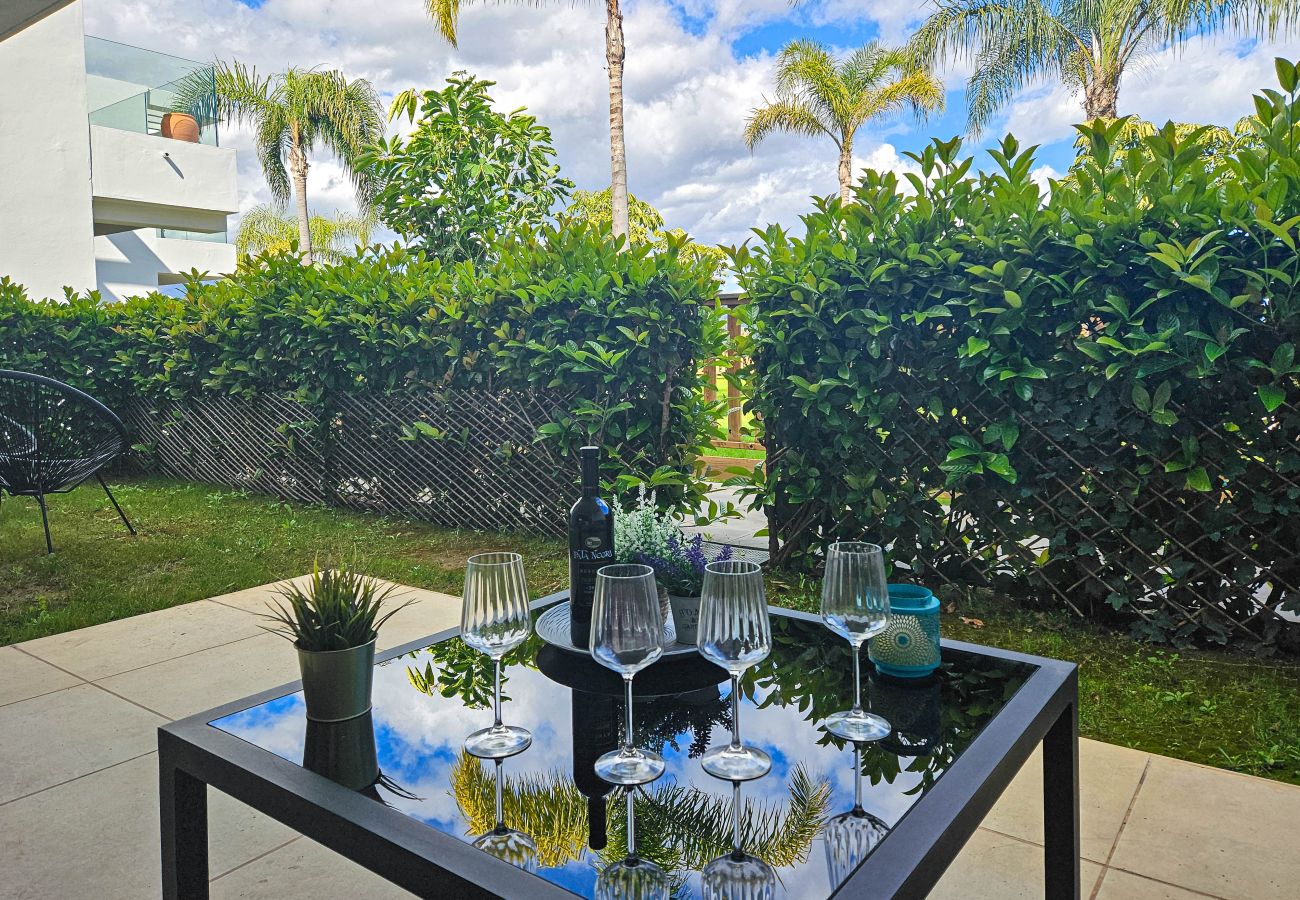 Apartment in La Cala de Mijas - Two bedroom pool front apartment