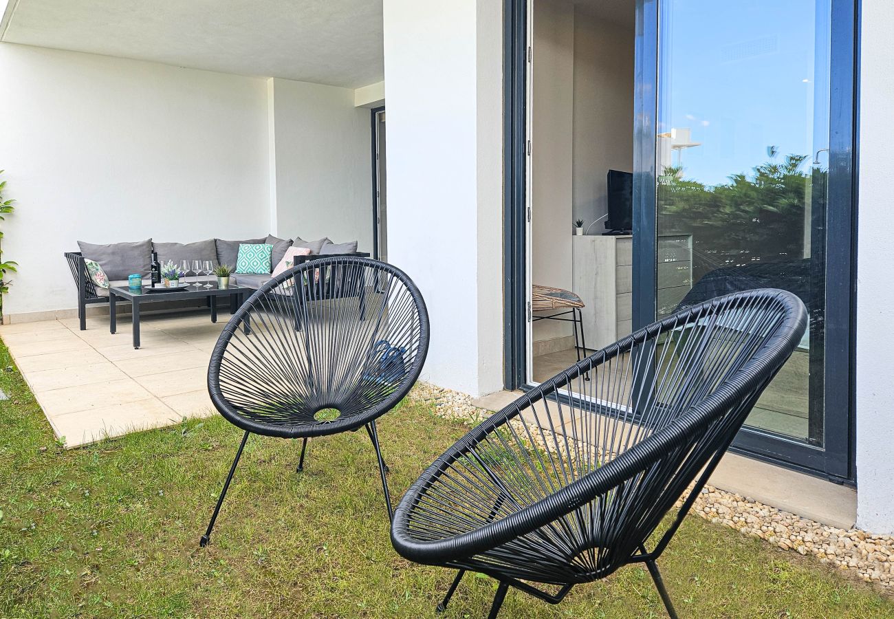 Apartment in La Cala de Mijas - Two bedroom pool front apartment