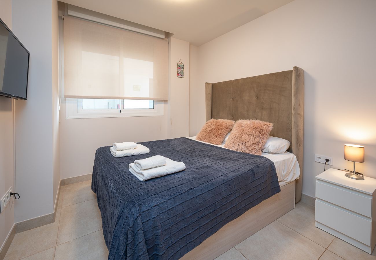 Apartment in La Cala de Mijas - Two bedroom pool front apartment