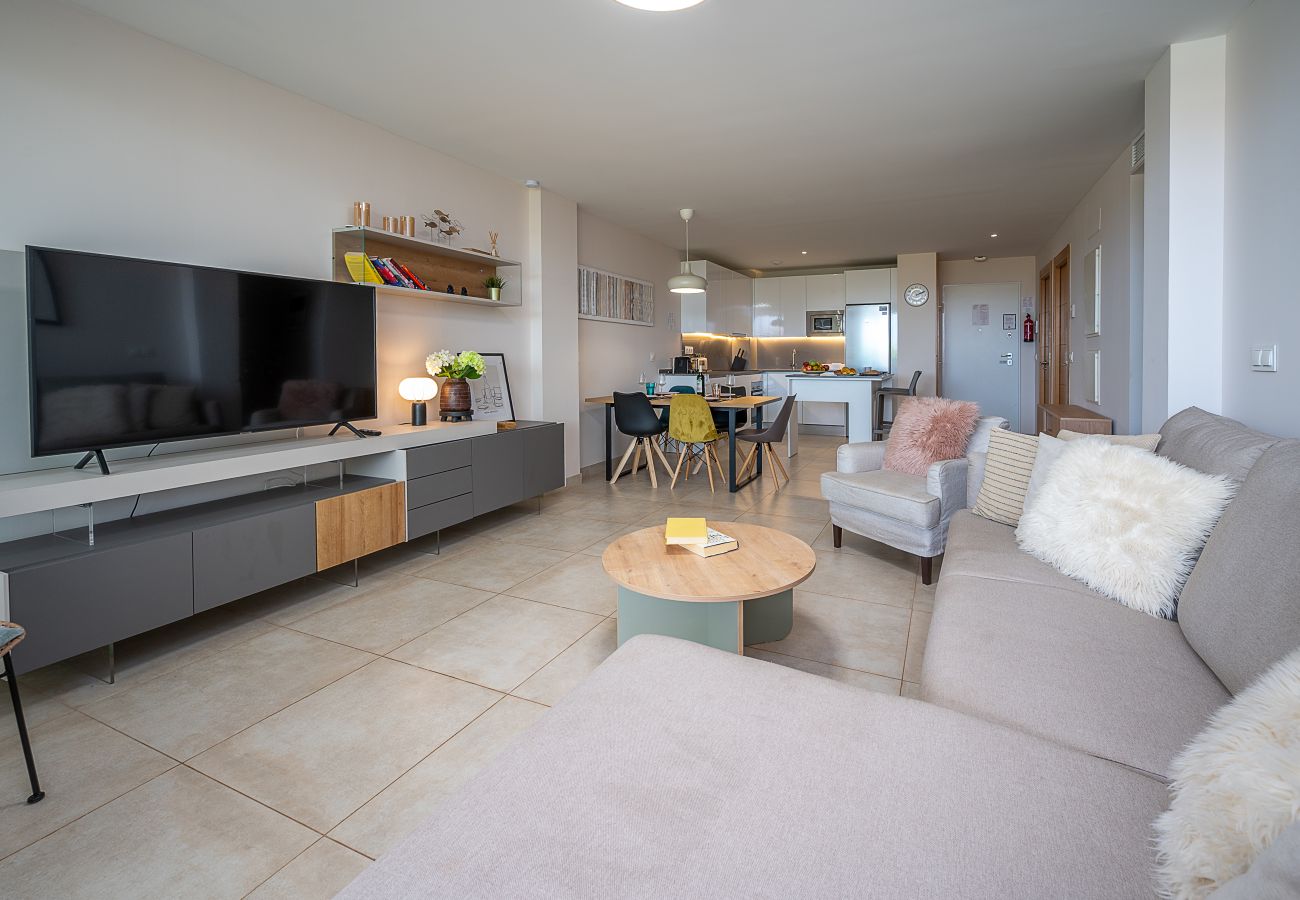Apartment in La Cala de Mijas - Two bedroom pool front apartment