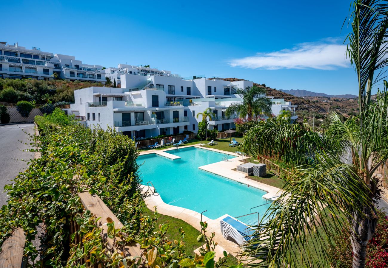 Apartment in La Cala de Mijas - Two bedroom pool front apartment