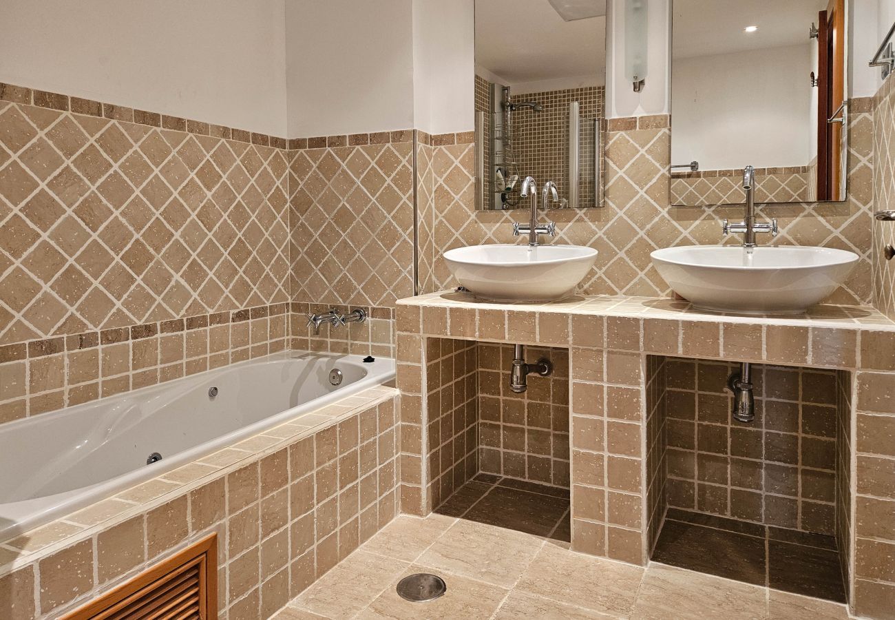 Terraced House in Estepona - 3 bedroom townhouse Sunset Golf