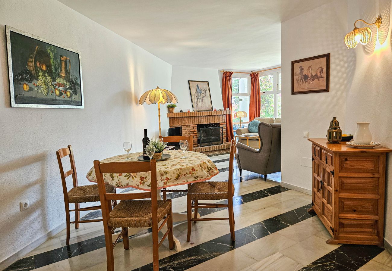 Apartment in Mijas Costa - Two bedroom garden apartment