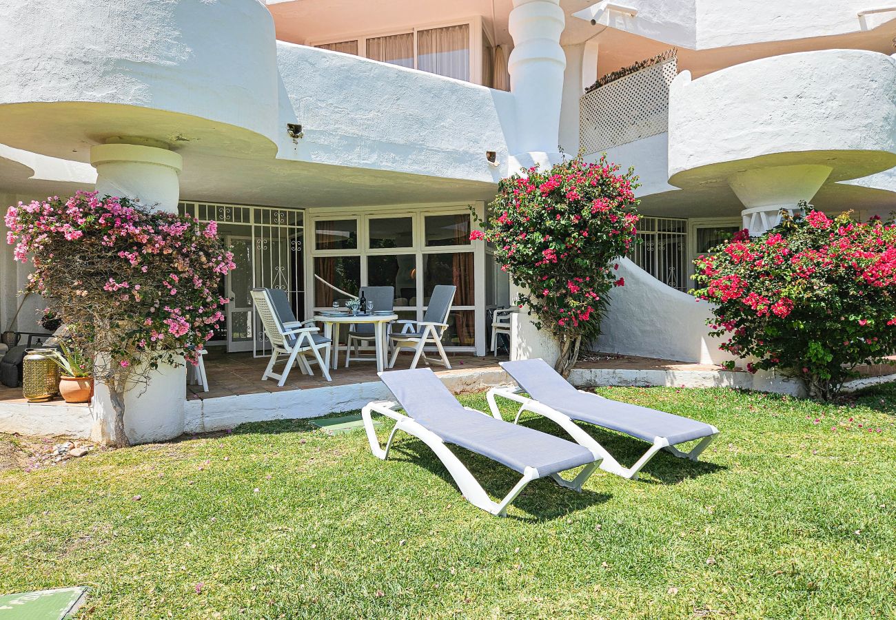 Apartment in Mijas Costa - Two bedroom garden apartment