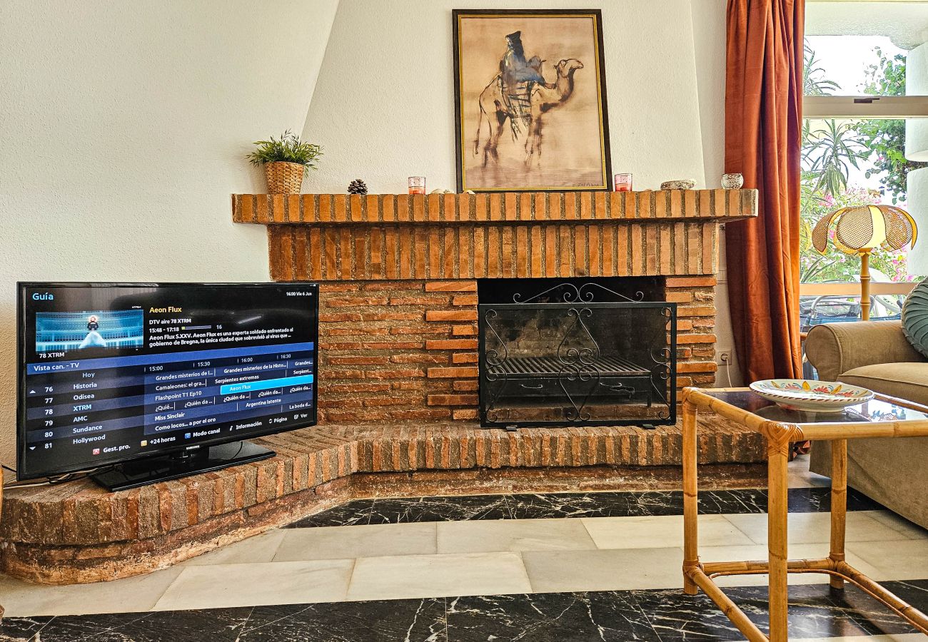 Apartment in Mijas Costa - Two bedroom garden apartment