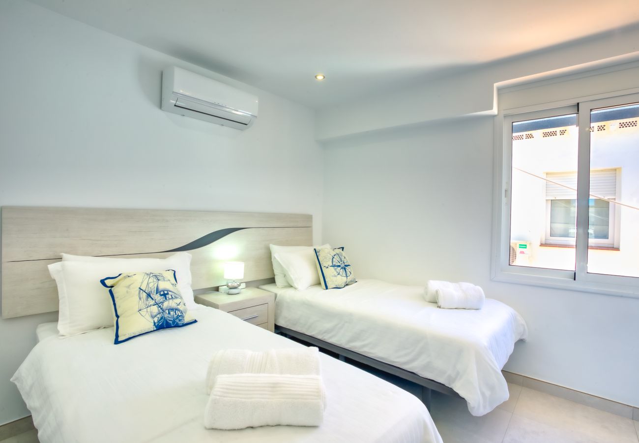 Terraced House in La Cala de Mijas - Luxury 3 bedroom beachfront townhouse