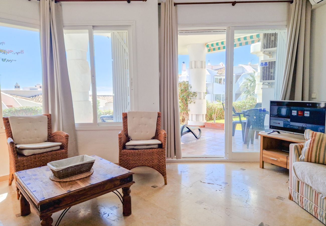 Apartment in Mijas Costa - Two bedroom apartment El porton, Calahonda