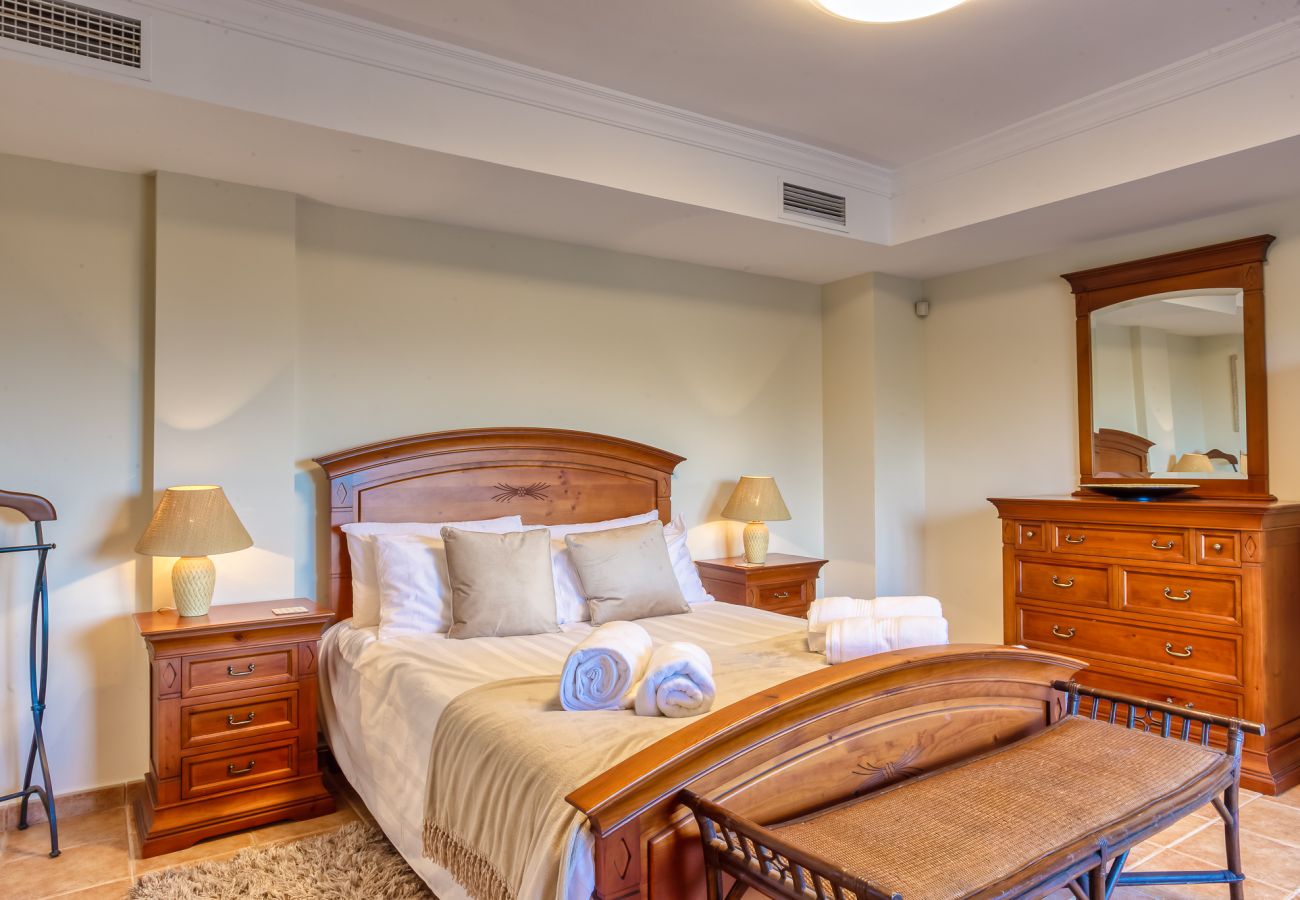 Villa in Mijas Costa - Casa Lorraine, 4 bedroom villa, private pool