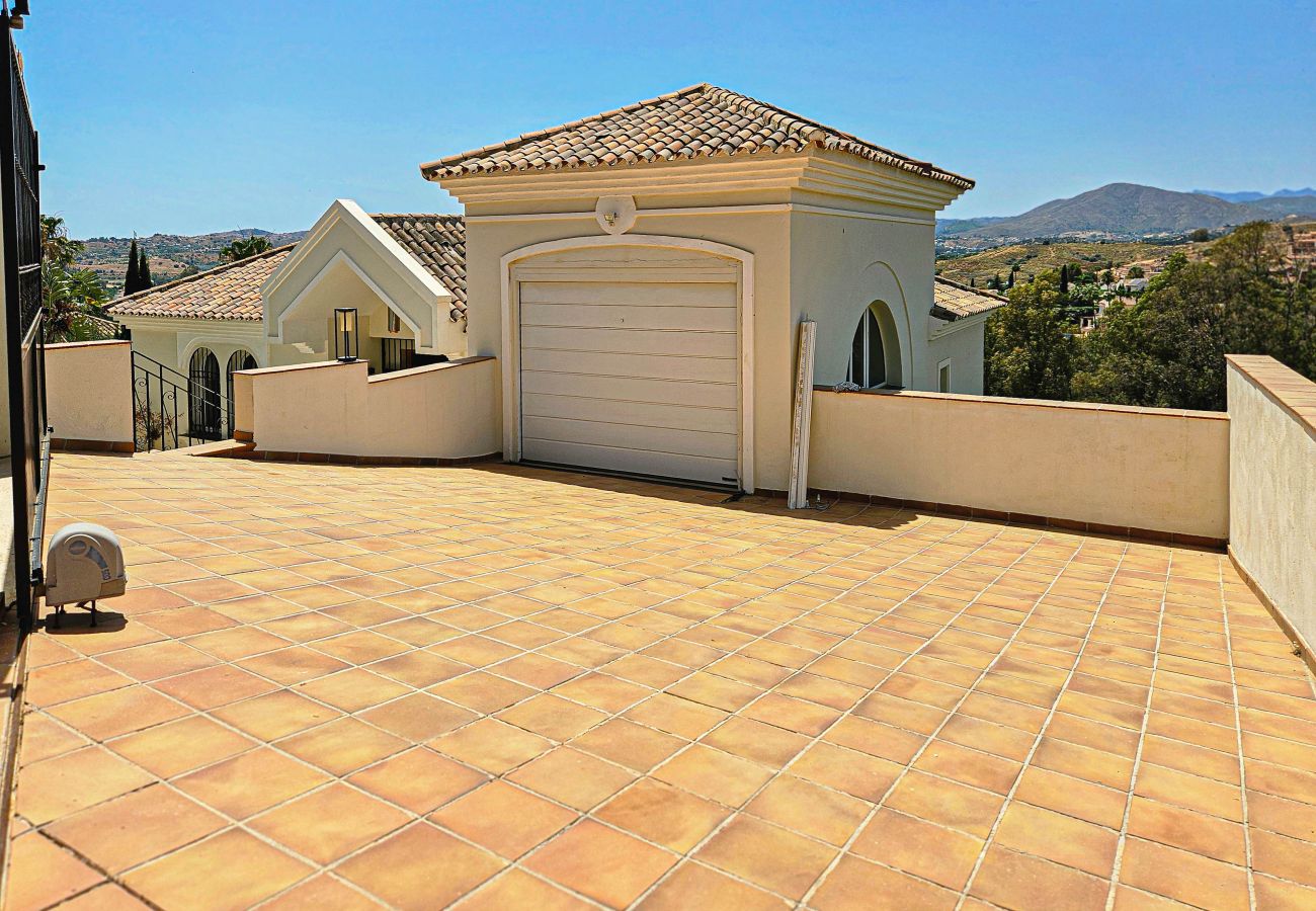 Villa in Mijas Costa - Casa Lorraine, 4 bedroom villa, private pool