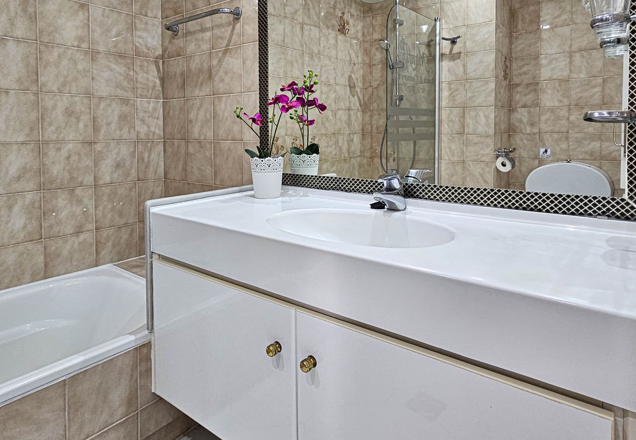Apartment in Mijas Costa - Two bedroom apartment Monte B Miraflores