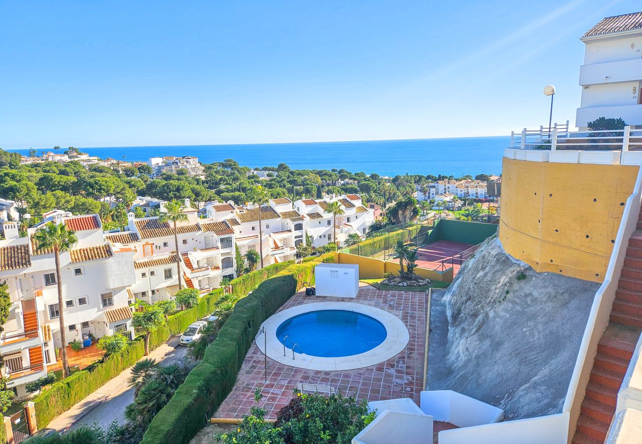 Apartment in Mijas Costa - Two bedroom duplex penthouse apartment