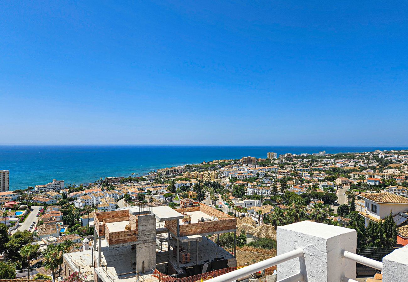 Apartment in Mijas Costa - Two bedroom duplex penthouse apartment