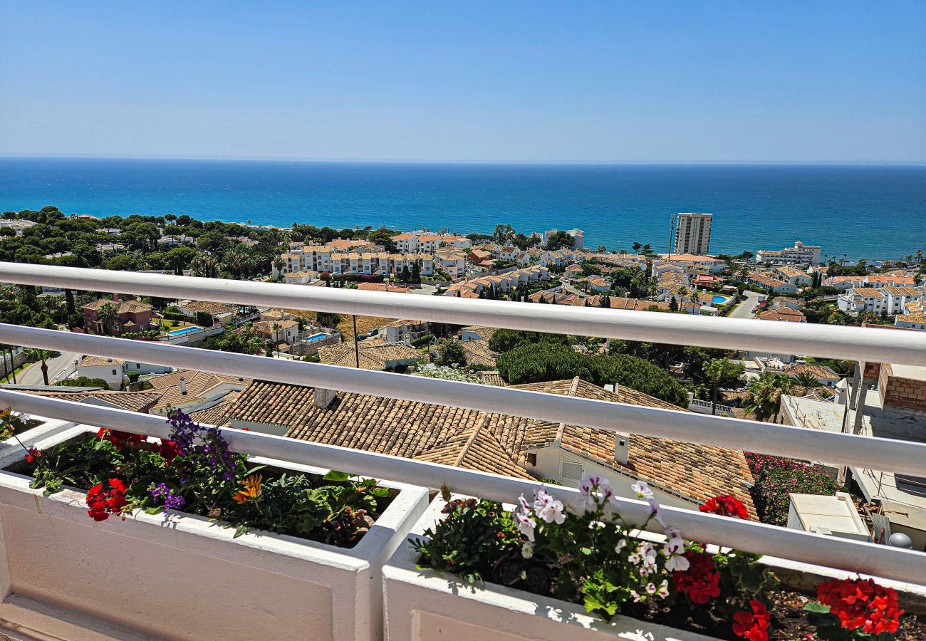 Apartment in Mijas Costa - Two bedroom duplex penthouse apartment