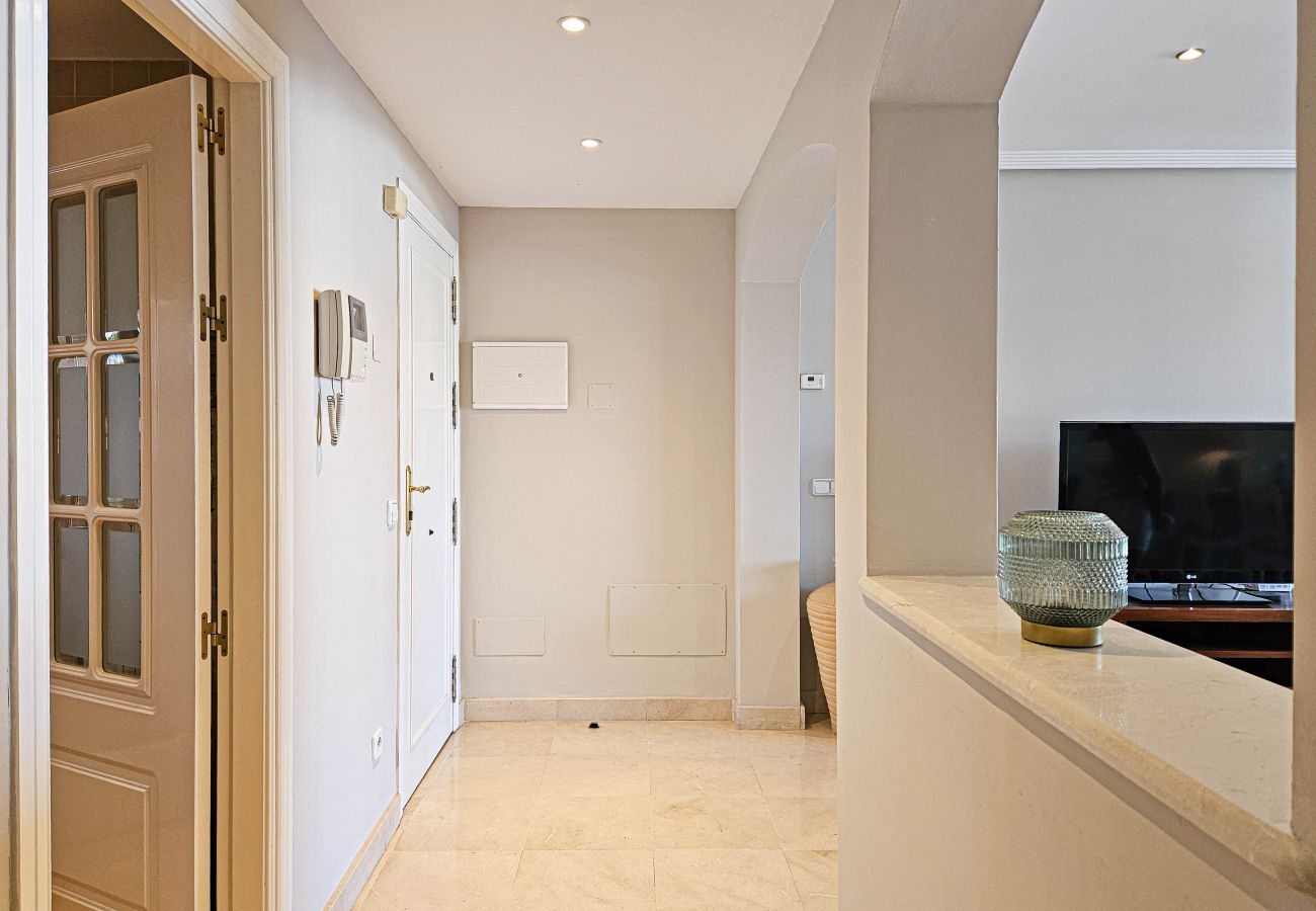 Apartment in Benahavís - Two bedroom apartment in Benahavis