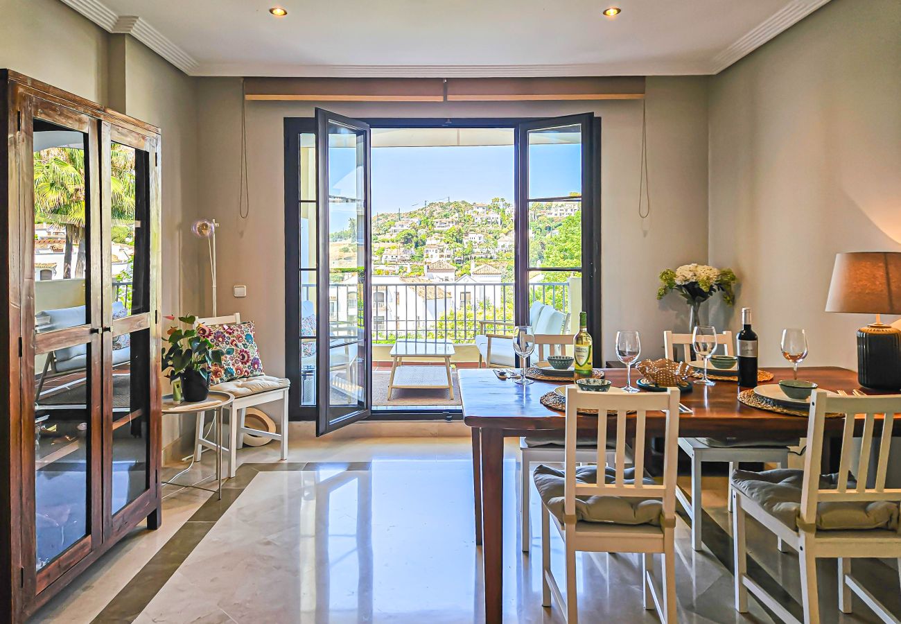 Apartment in Benahavís - Two bedroom apartment in Benahavis