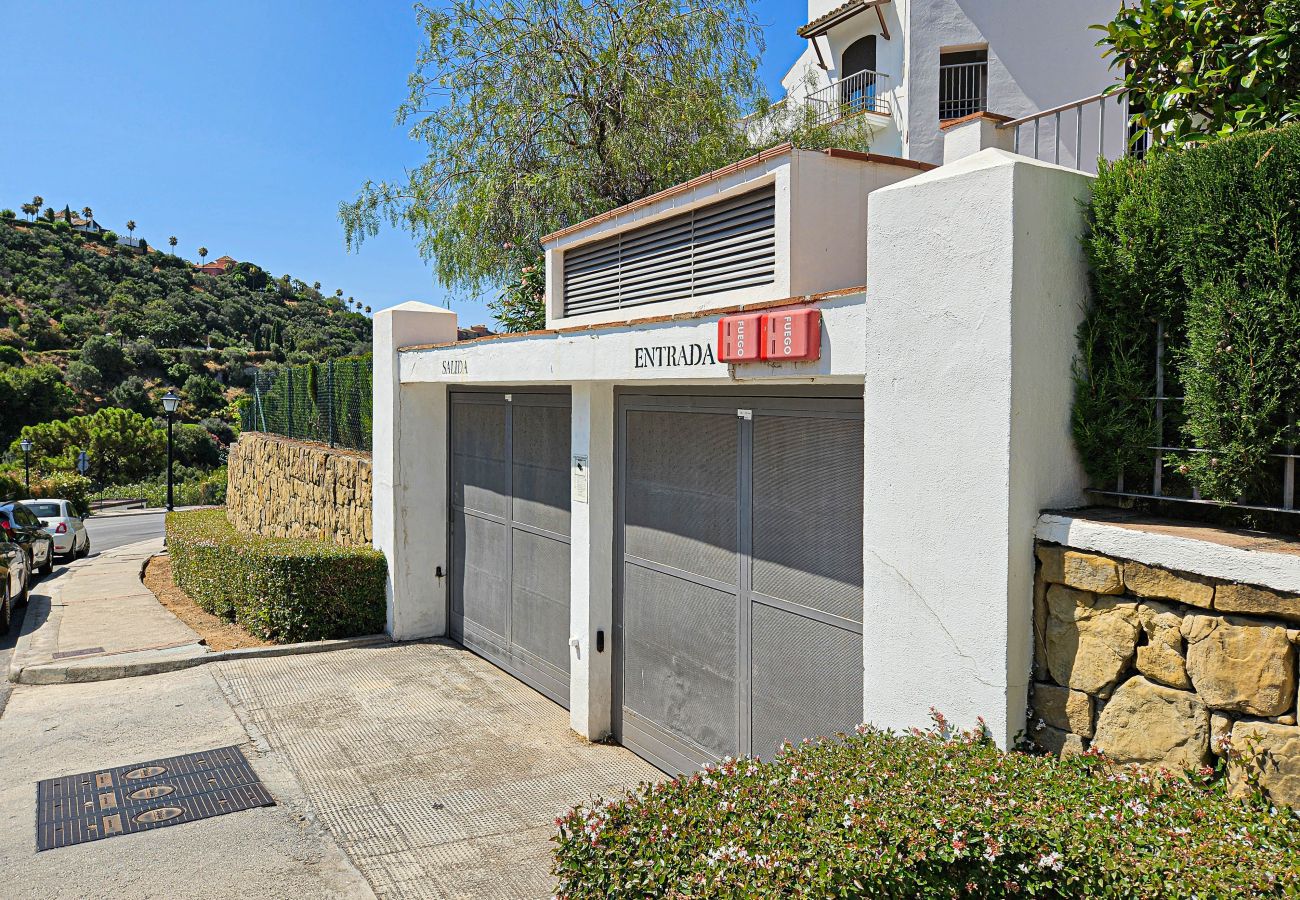 Apartment in Benahavís - Two bedroom apartment in Benahavis