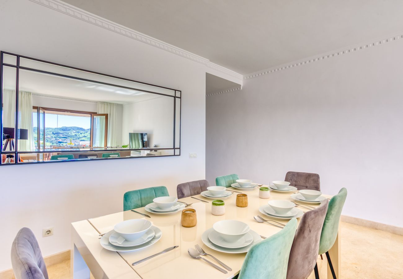 Apartment in Mijas Costa - 3 bedroom penthouse apartment, Mijas Golf
