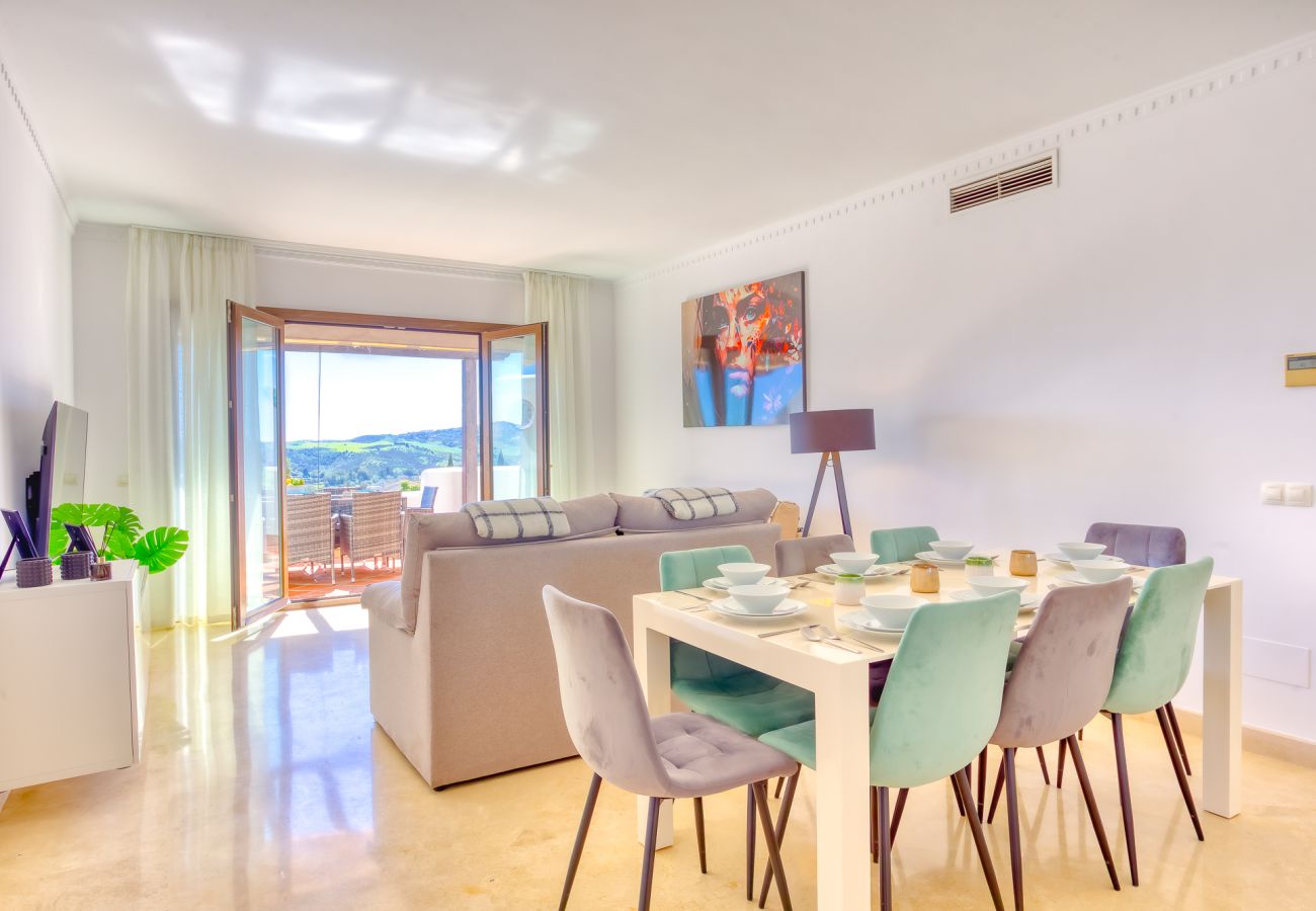 Apartment in Mijas Costa - 3 bedroom penthouse apartment, Mijas Golf