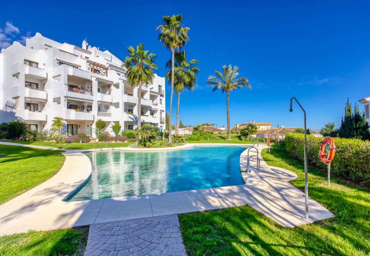 Apartment in Mijas Costa - 3 bedroom penthouse apartment, Mijas Golf