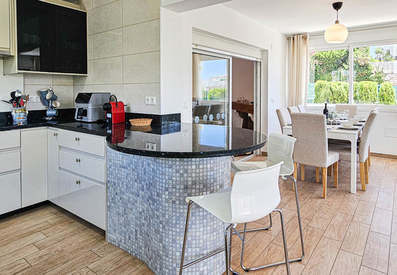 Villa in Mijas Costa - Villa with private pool, prime location in Riviera del Sol