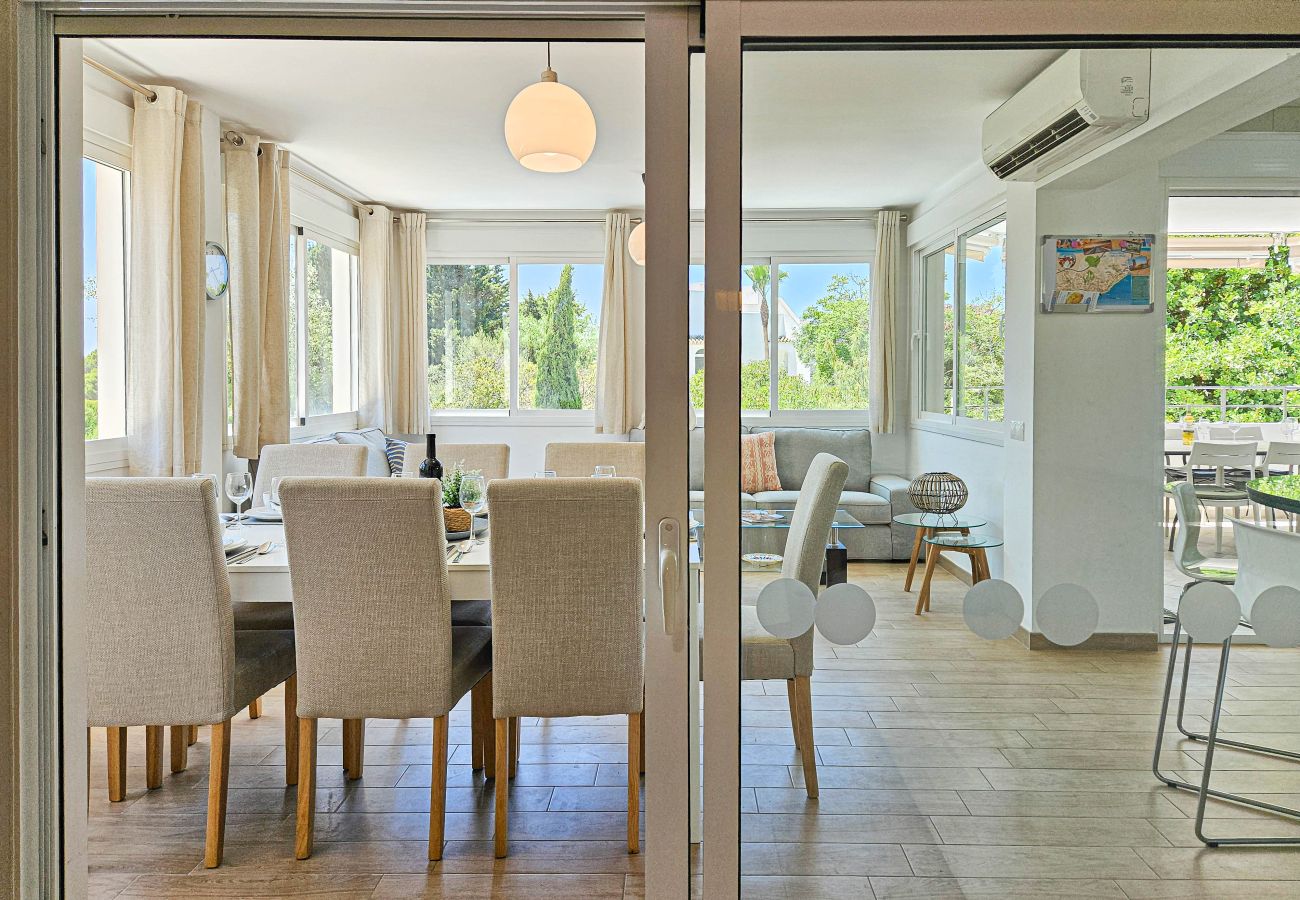 Villa in Mijas Costa - Villa with private pool, prime location in Riviera del Sol