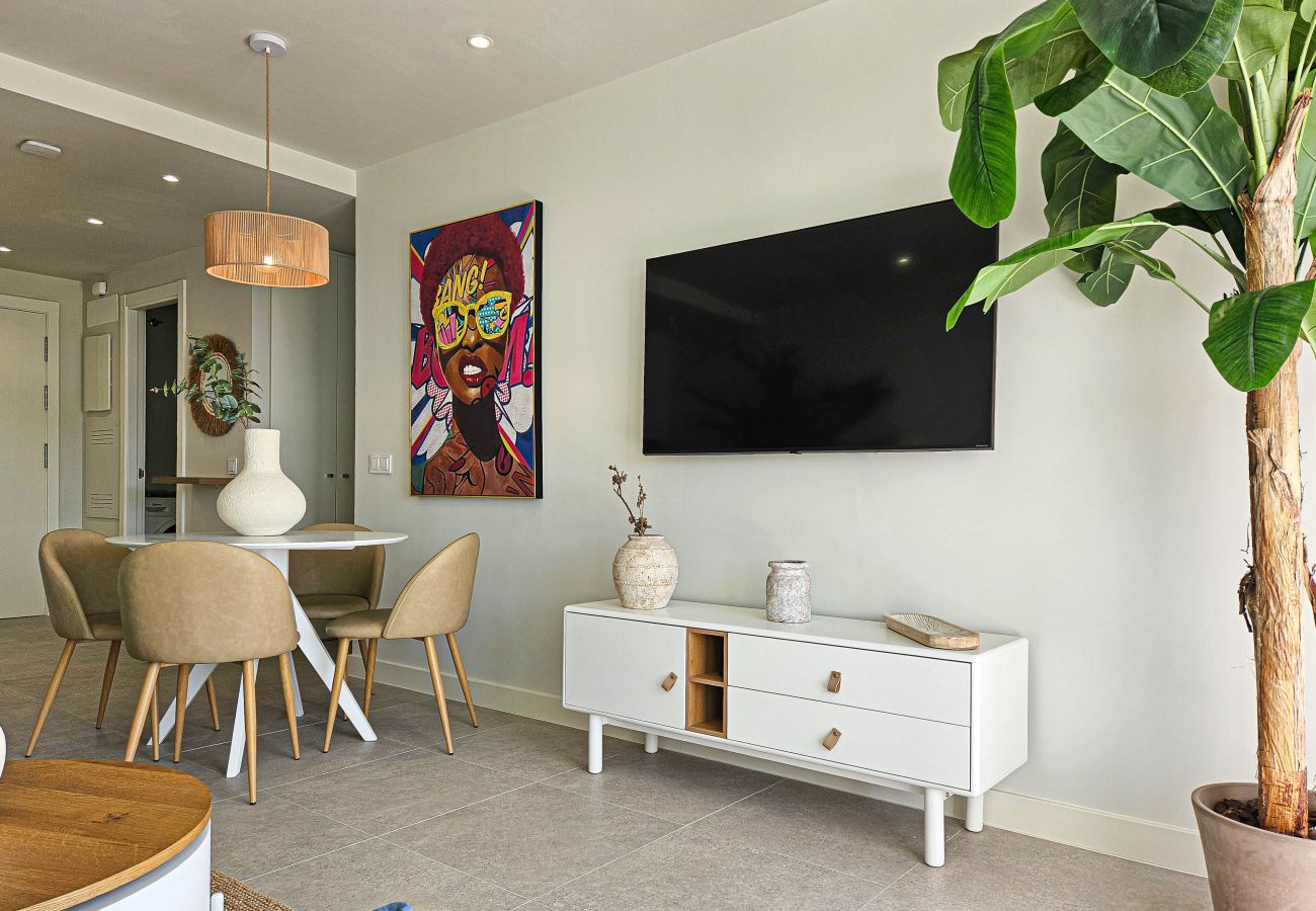 Apartment in Estepona - Penthouse apartment in Estepona, 2km from Azata Golf