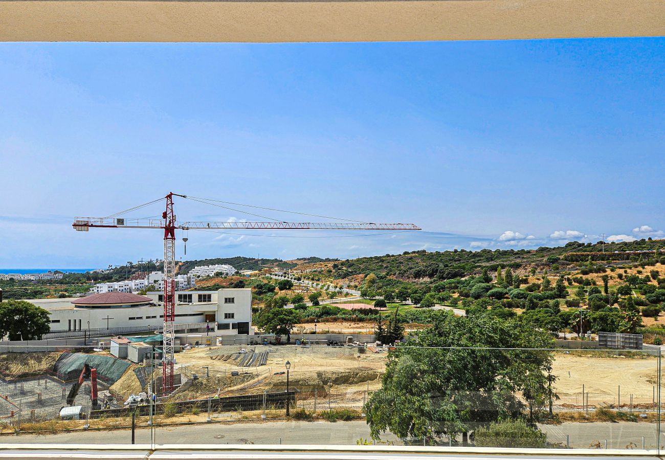 Apartment in Estepona - Penthouse apartment in Estepona, 2km from Azata Golf