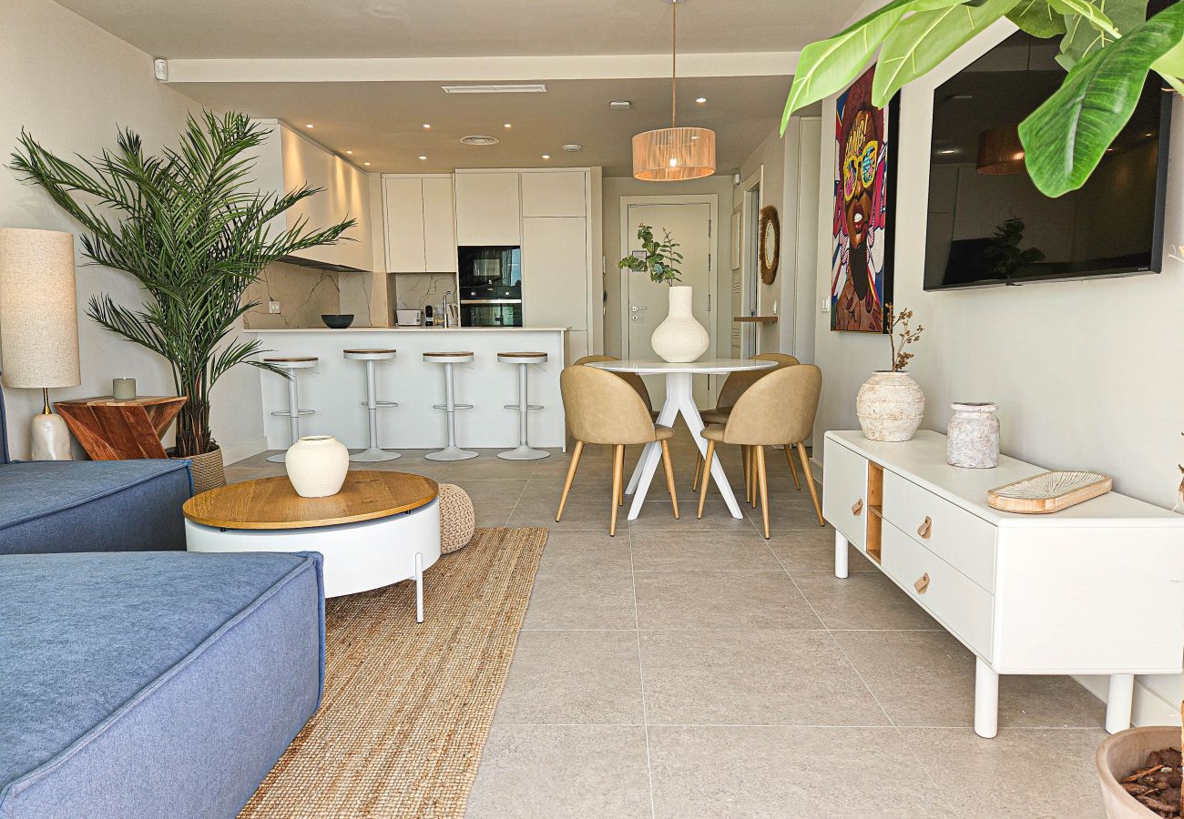 Apartment in Estepona - Penthouse apartment in Estepona, 2km from Azata Golf