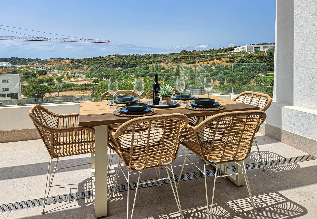 Apartment in Estepona - Penthouse apartment in Estepona, 2km from Azata Golf