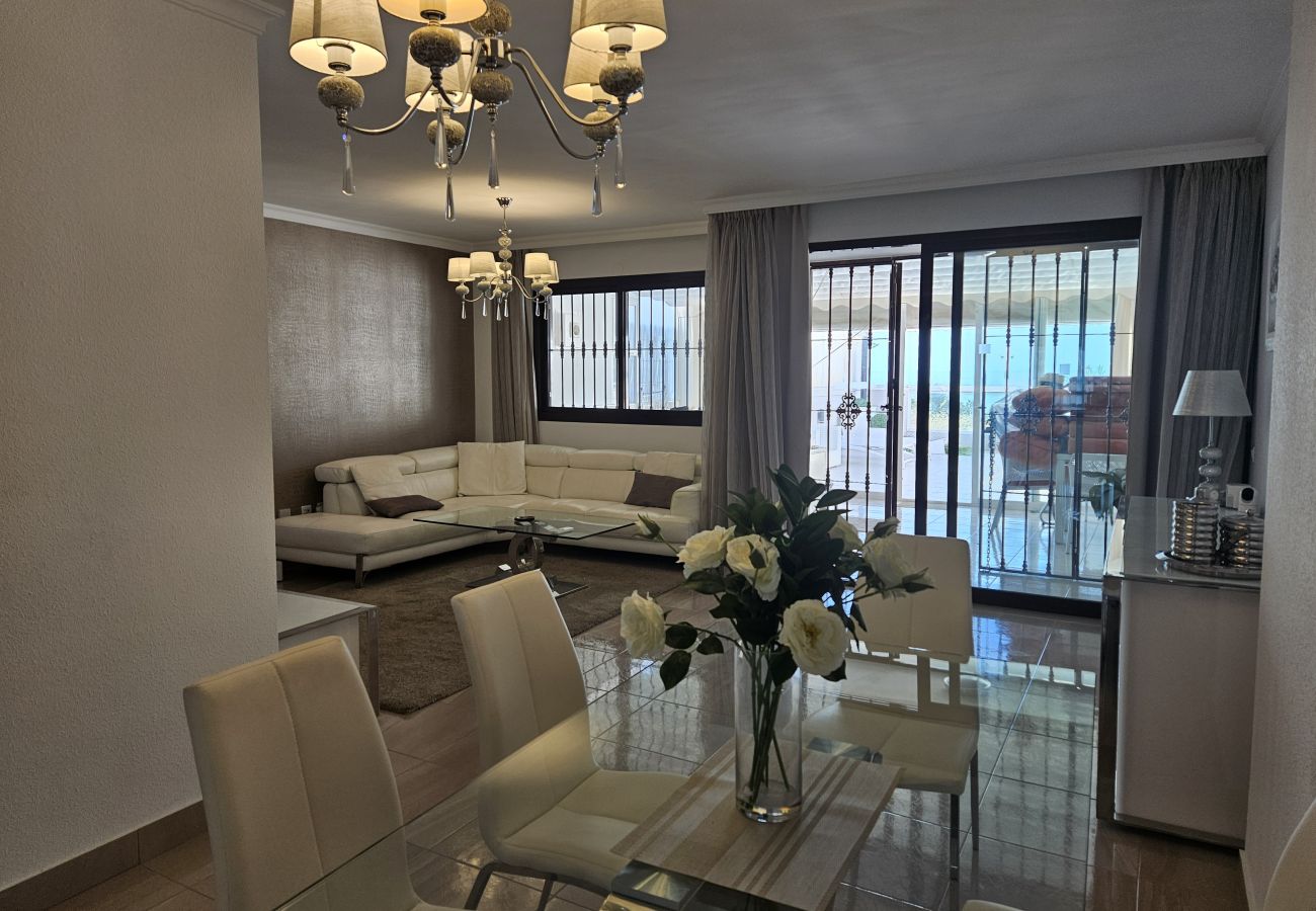 Terraced House in La Cala de Mijas - 3 Bedroom townhouse Urb Araijanal La Cala