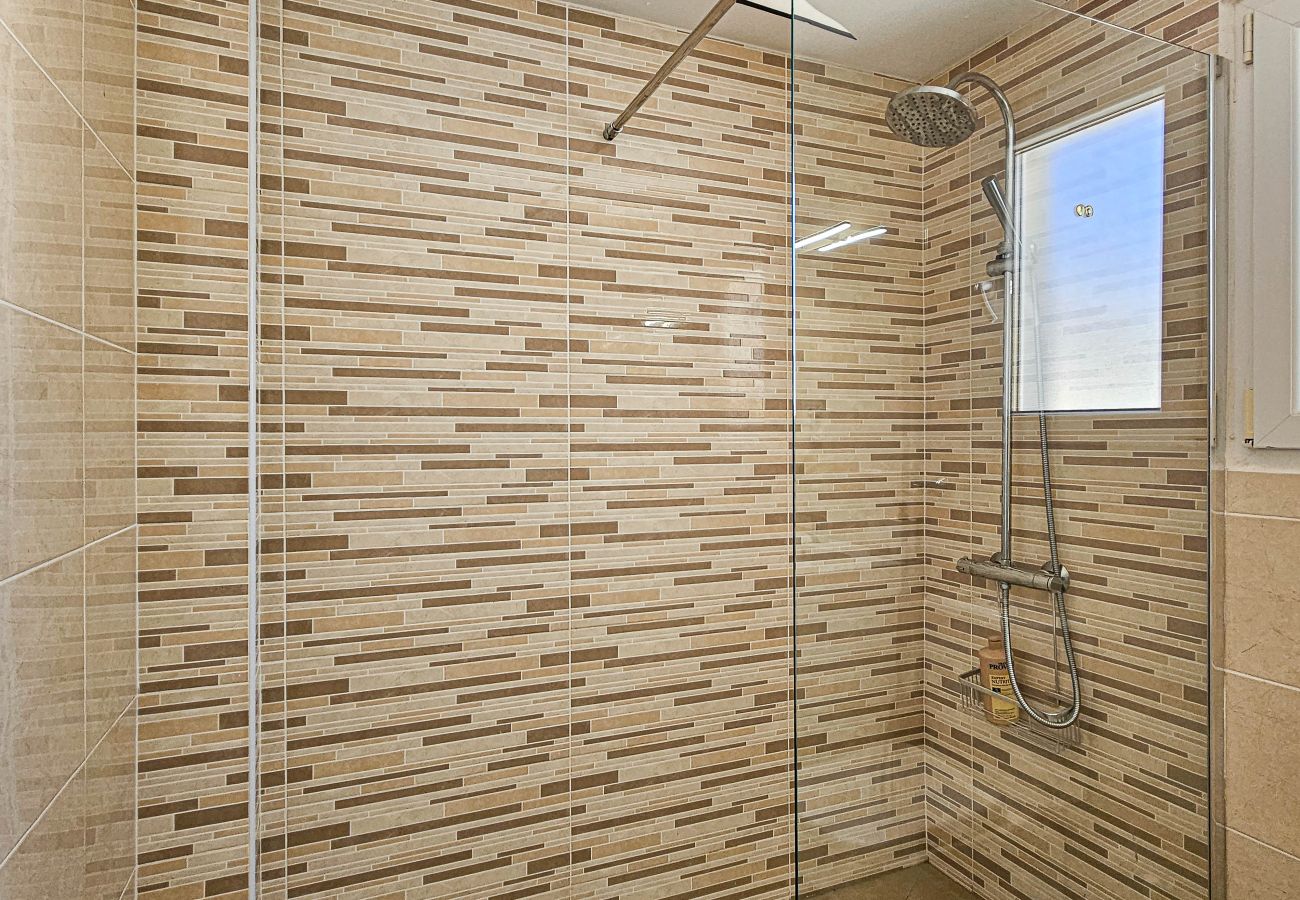 Villa in El Faro - Villa with private  pool, El Faro