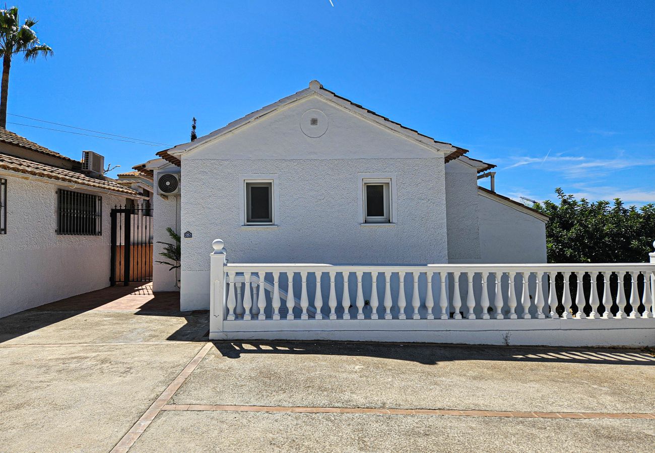 Villa in El Faro - Villa with private  pool, El Faro