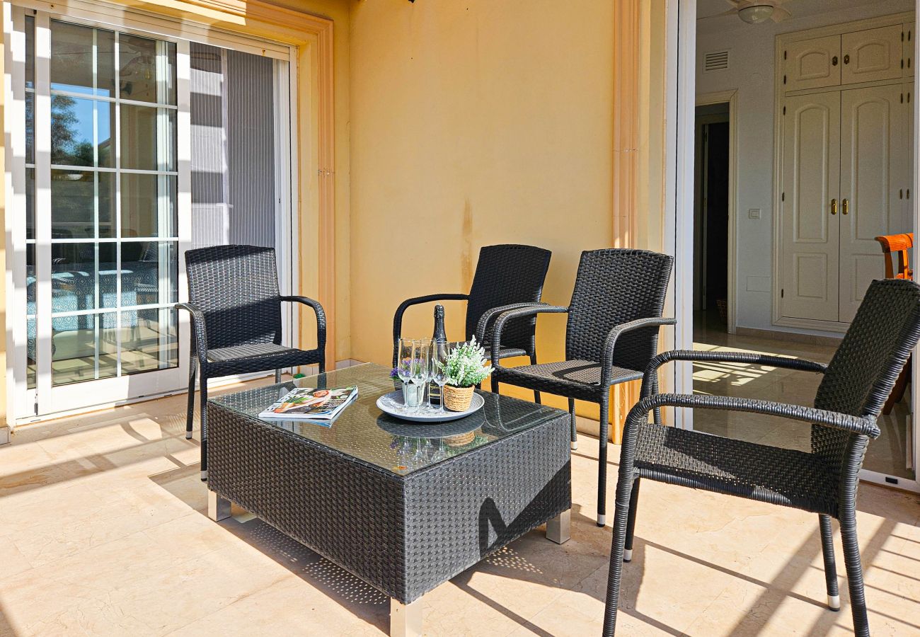 Villa in Fuengirola - Villa Eva with private pool in Torreblanca