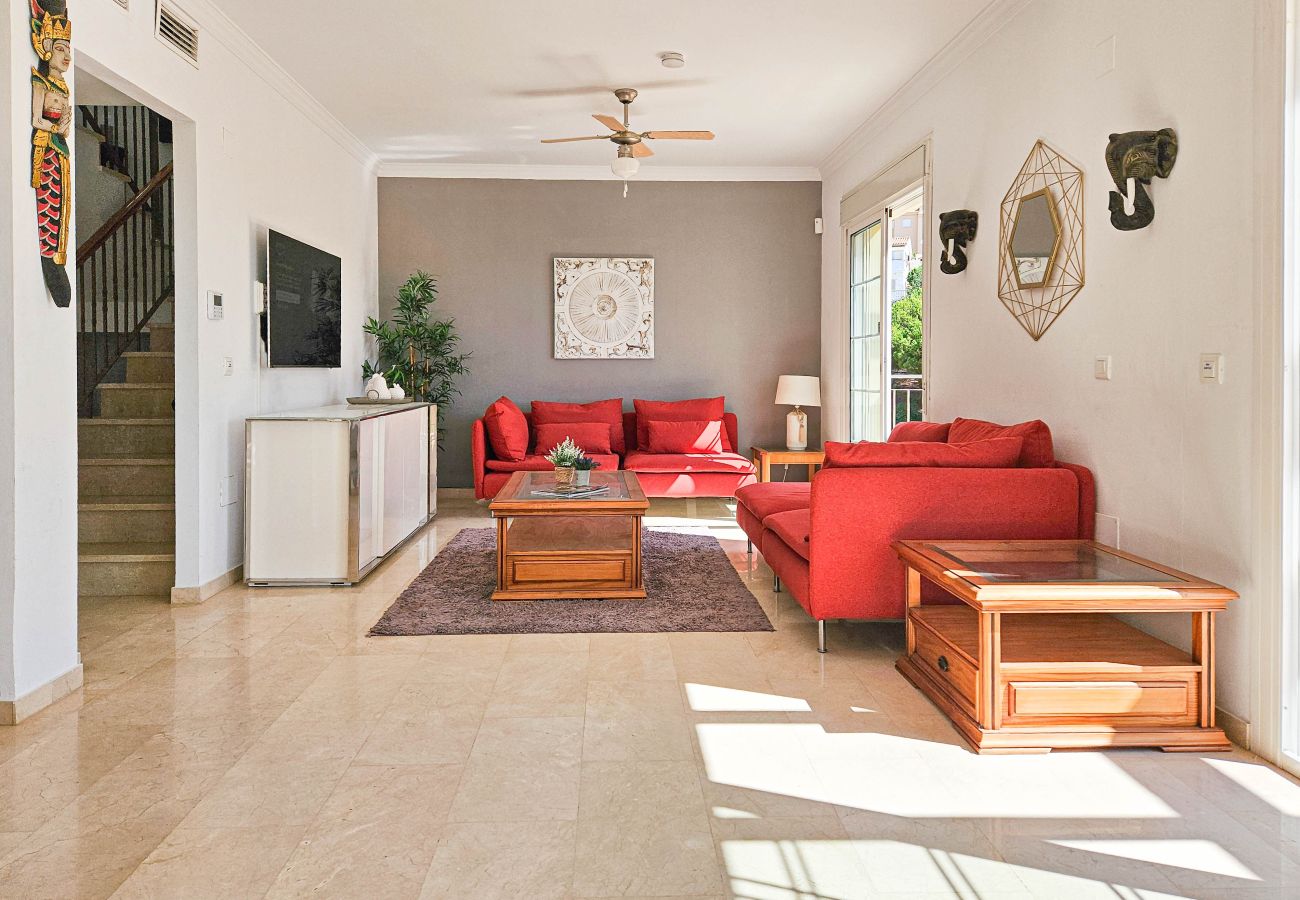 Villa in Fuengirola - Villa Eva with private pool in Torreblanca