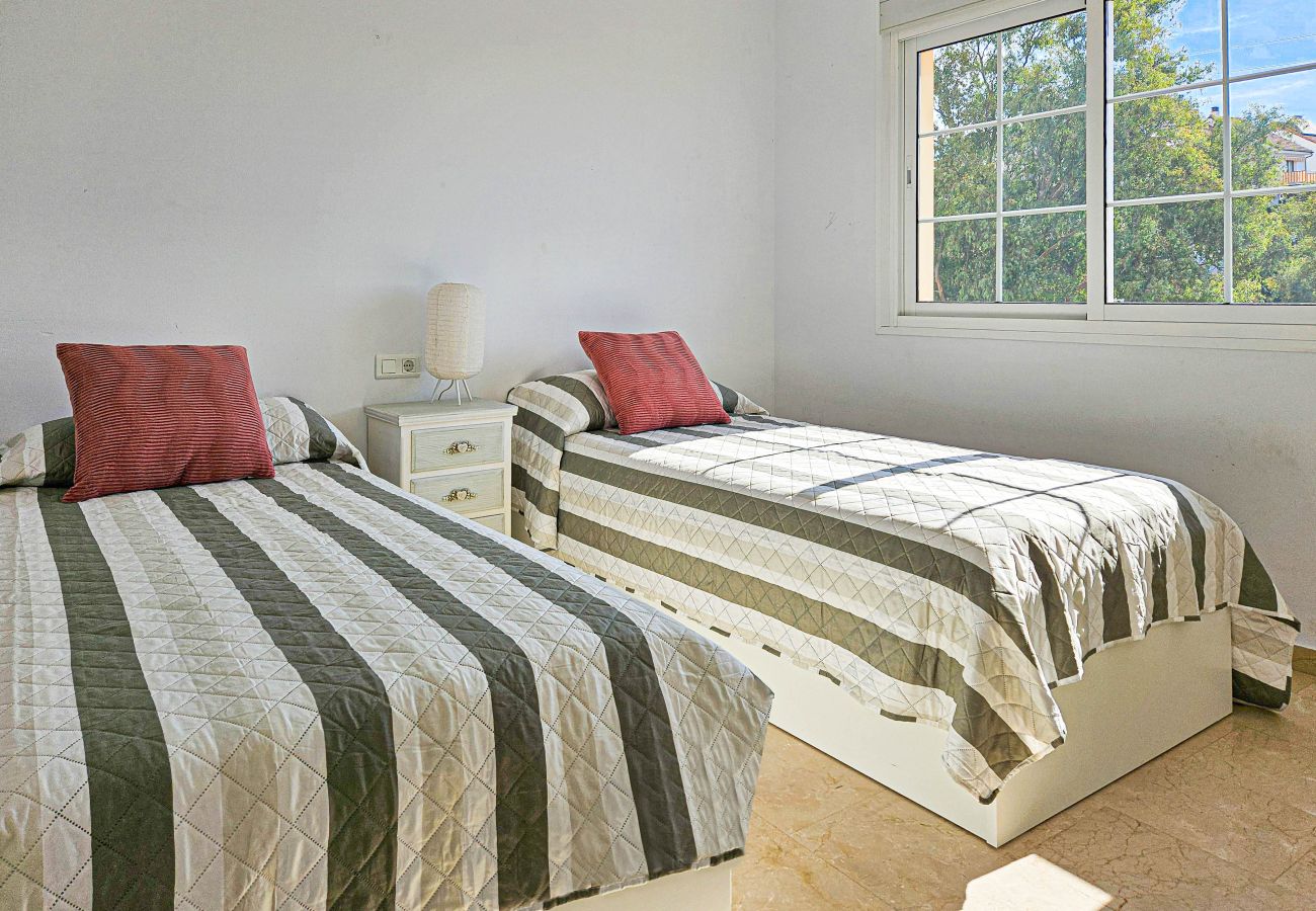 Villa in Fuengirola - Villa Eva with private pool in Torreblanca