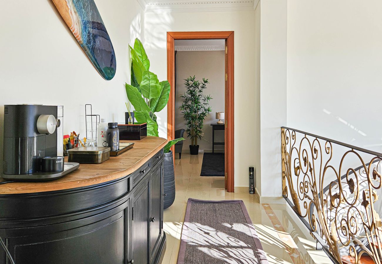 Villa in Mijas Costa - Villa with private pool and hot tub Mijas Costa