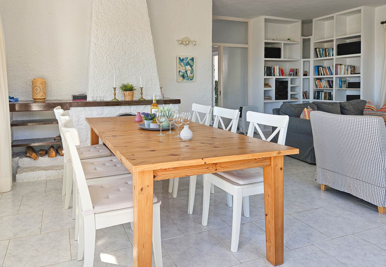 Villa in Mijas Costa - Villa with private pool & stunning sea views