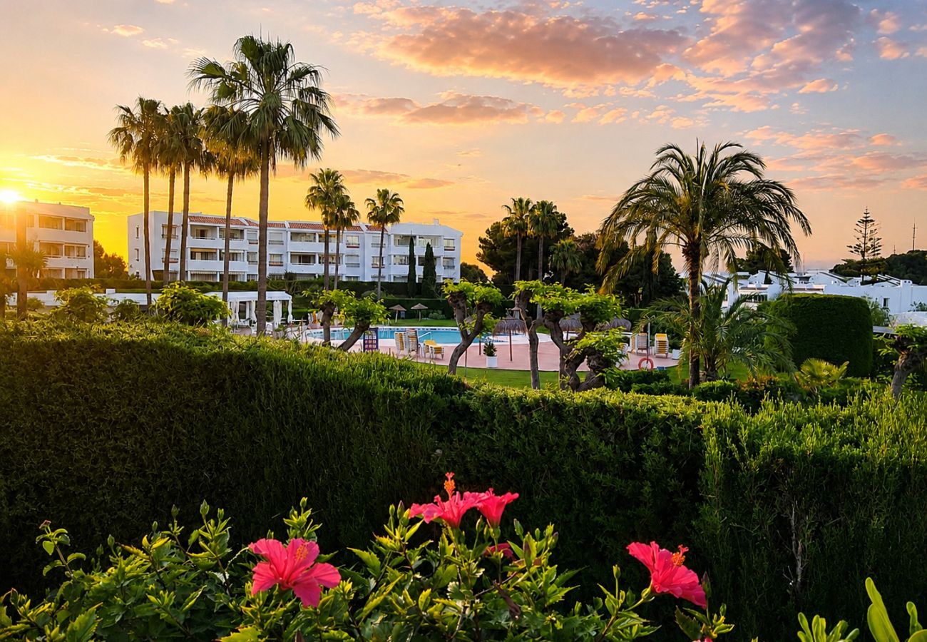 Apartment in Mijas Costa - Sunny Garden Apartment Miraflores, near beach