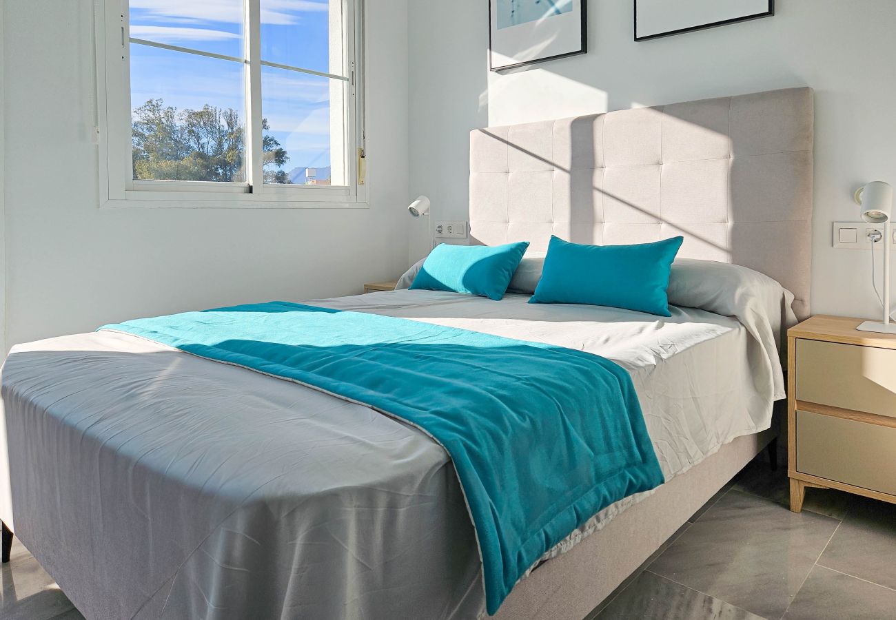 Villa in Marbella - 4 bedroom house with private pool near Cabopino