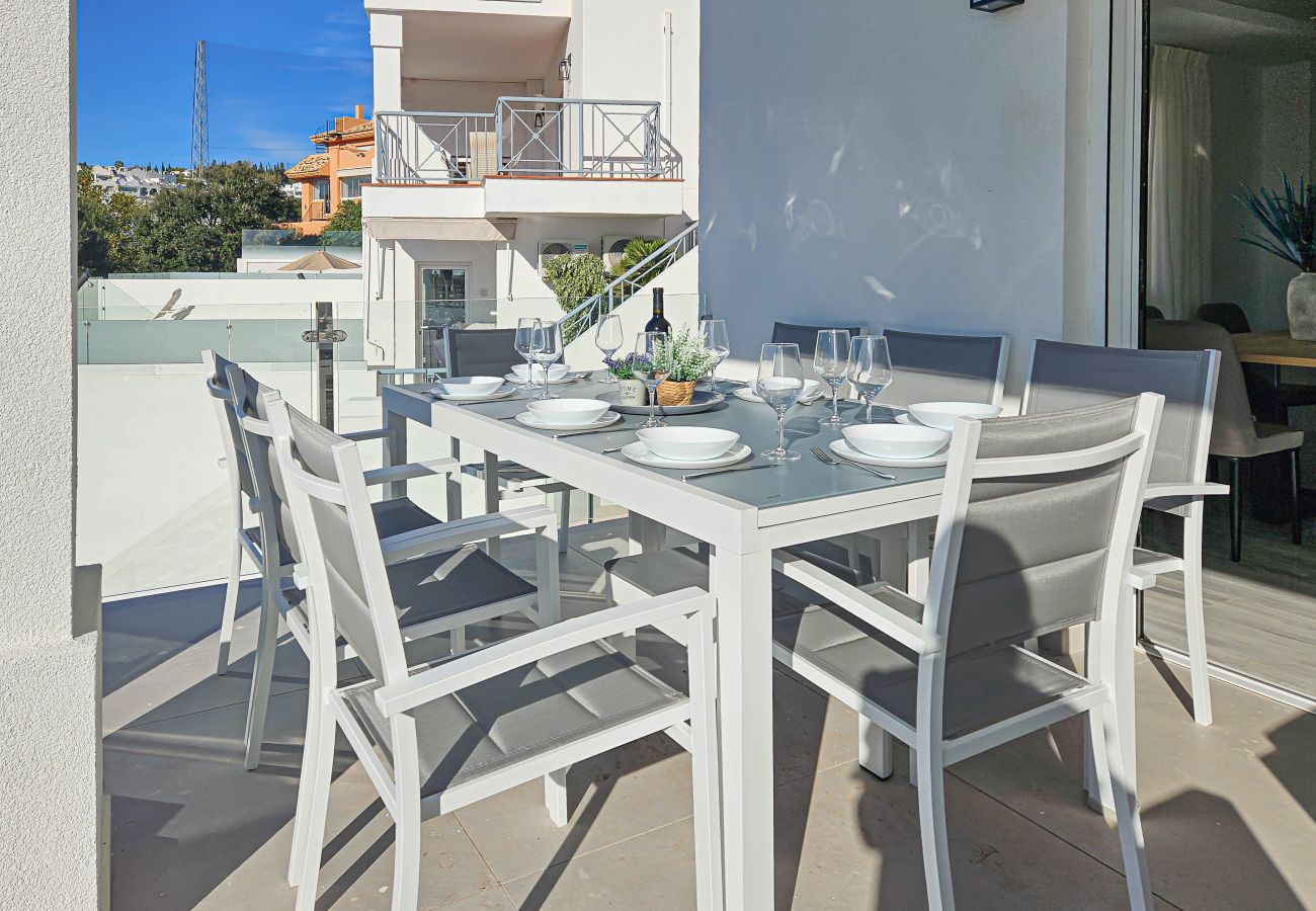 Villa in Marbella - 4 bedroom house with private pool near Cabopino