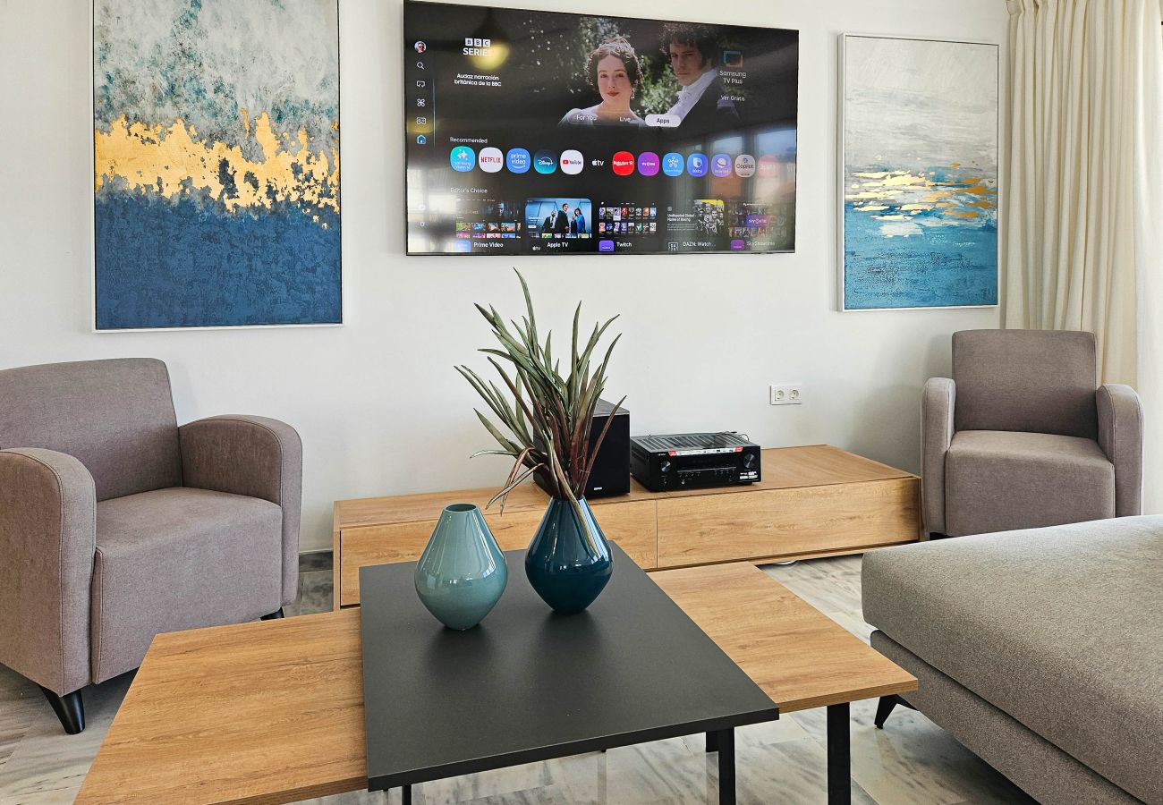 Villa in Marbella - 4 bedroom house with private pool near Cabopino